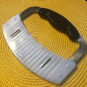 Pampered Chef Crinkle Cutter